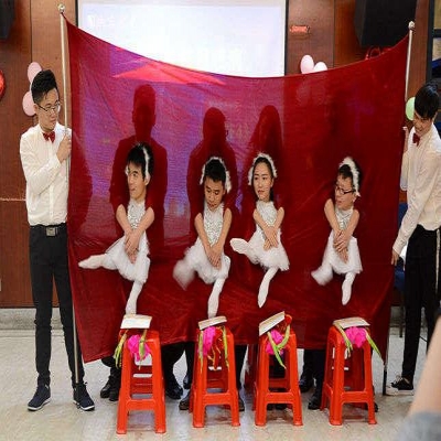 深圳纳宏光电五周年年终尾牙宴暨优秀员工表彰大会