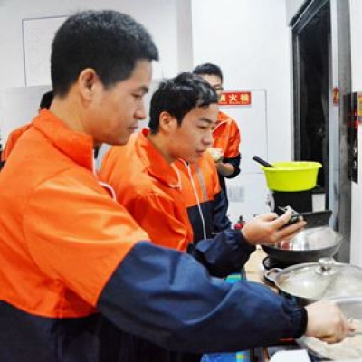 情暖冬至更暖人心 ——纳宏光电全体员工过冬至