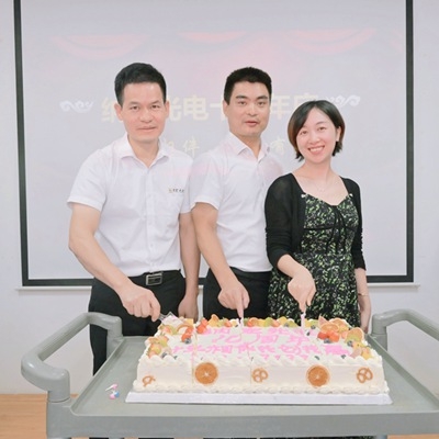 纳宏光电10岁啦!“相伴十载,感恩有你”